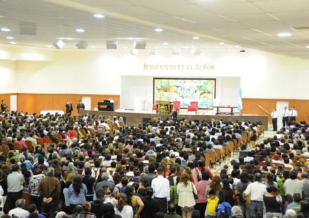 Iglesia / Igreja Universal Salta